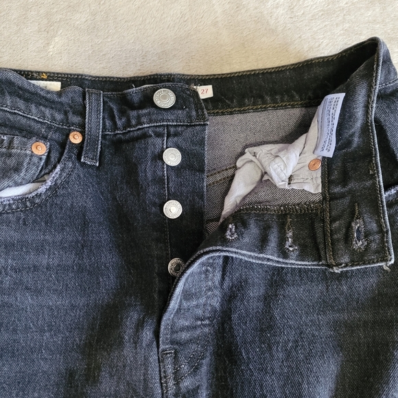 Levi's Ribcage Straight Feelin' Cagey Black size 27 - Picture 12 of 16